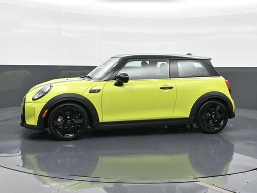 2023 MINI Hardtop Cooper