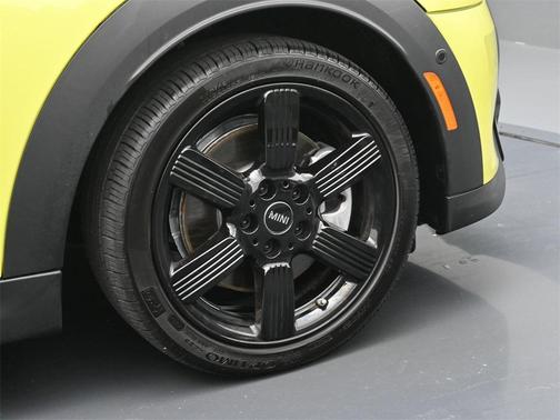 2023 MINI Hardtop Cooper