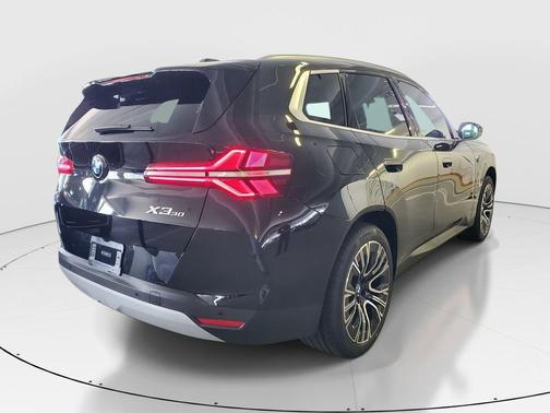 Black Sapphire Metallic 2026 BMW X3 30 xDrive