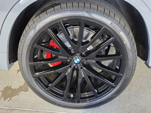 Gray 2026 BMW X5 sDrive40i