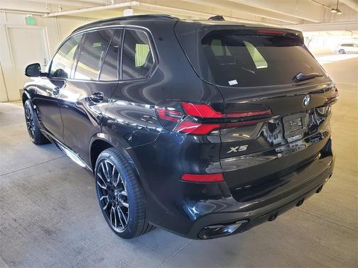 2026 BMW X5 sDrive40i