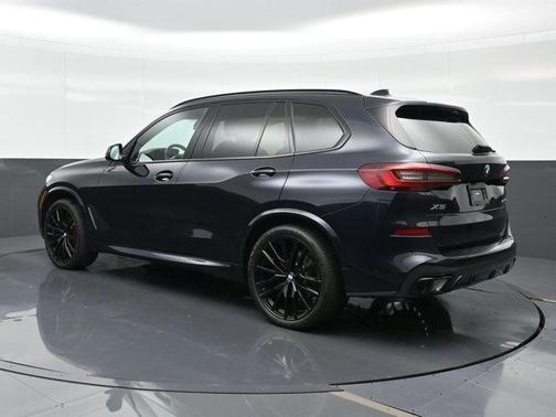 Carbon Black Metallic 2023 BMW X5 sDrive40i