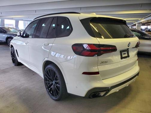 2024 BMW X5 sDrive40i