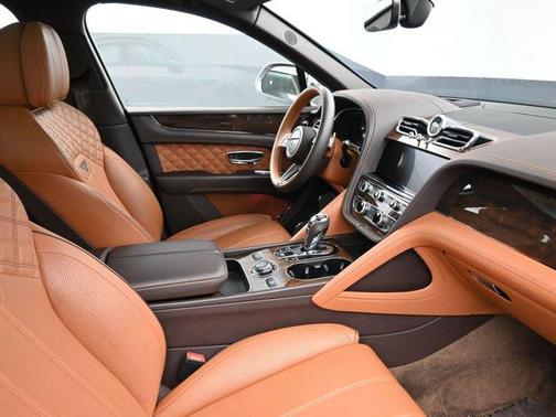 2021 Bentley Bentayga V8