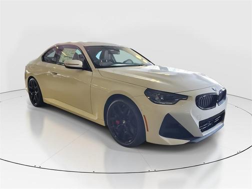 2026 BMW 230 i