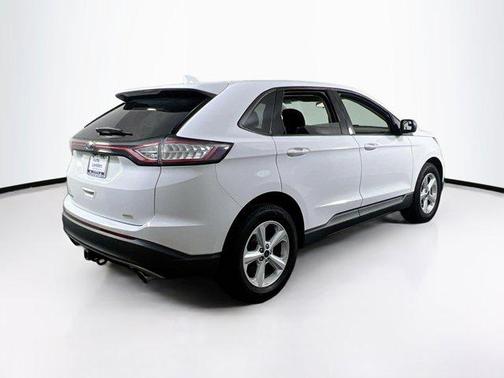 2017 Ford Edge SE