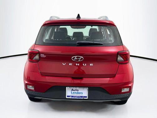 2022 Hyundai VENUE Limited