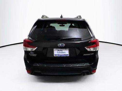 Crystal Black Silica 2023 Subaru Forester Limited