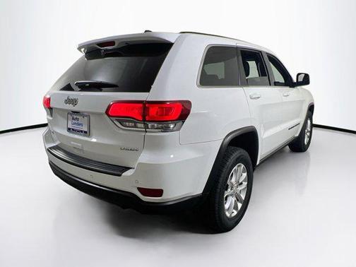 2022 Jeep Grand Cherokee Laredo