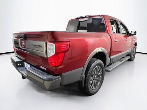 2017 Nissan Titan Platinum Reserve