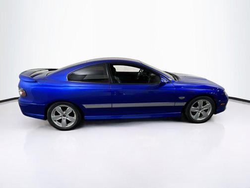 2006 Pontiac GTO 2dr Cpe