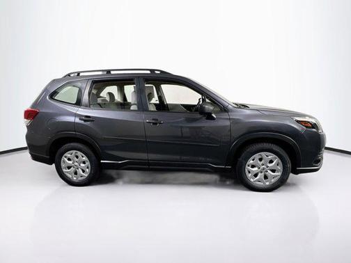 2022 Subaru Forester Base