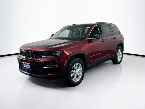 Velvet Red Pearlcoat 2023 Jeep Grand Cherokee Limited