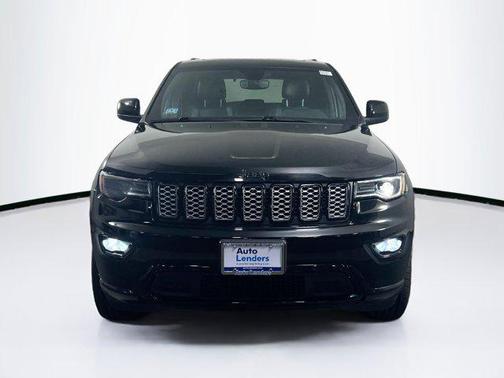 2022 Jeep Grand Cherokee Laredo