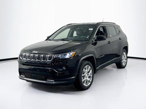 2023 Jeep Compass Latitude Lux