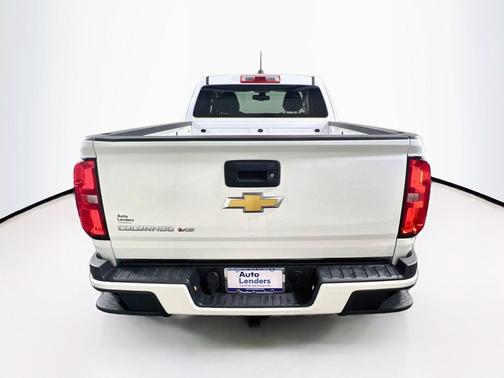 Summit White 2019 Chevrolet Colorado WT
