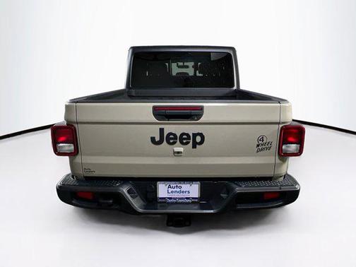 2022 Jeep Gladiator Willys 4x4
