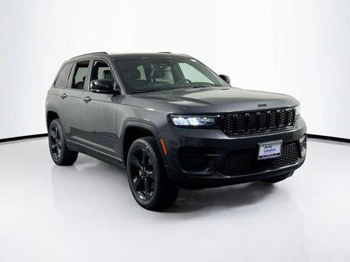 2022 Jeep Grand Cherokee Altitude