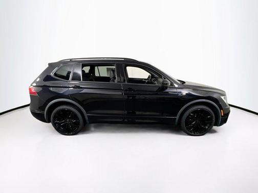 2021 Volkswagen Tiguan 2.0T SE R-Line Black 4MOTION
