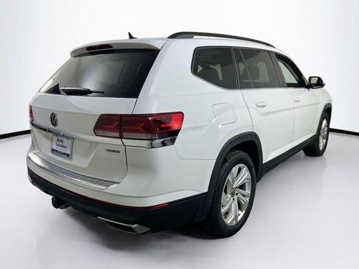 2023 Volkswagen Atlas 3.6L SE w/Technology