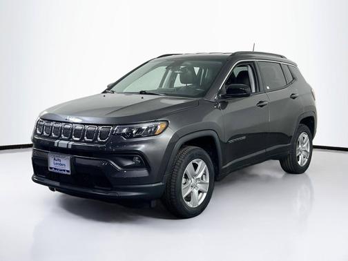 Granite Crystal Metallic Clearcoat 2022 Jeep Compass Latitude