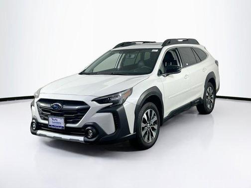 Crystal White Pearl 2023 Subaru Outback Limited XT