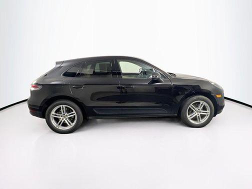 2019 Porsche Macan Base