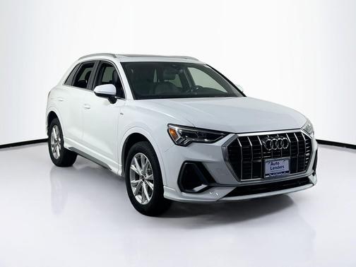 Ibis White 2023 Audi Q3 Premium 45 TFSI S line quattro Tiptronic