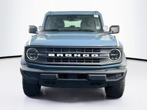 Gray 2023 Ford Bronco Base