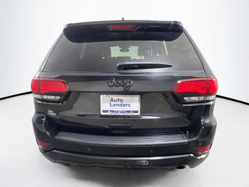 2022 Jeep Grand Cherokee Laredo