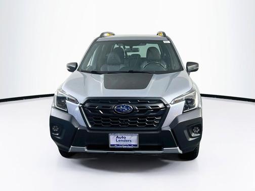 Ice Silver Metallic 2023 Subaru Forester Wilderness
