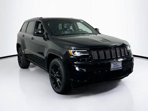 2022 Jeep Grand Cherokee Laredo