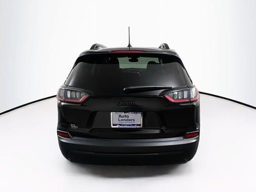Diamond Black Crystal Pearlcoat 2023 Jeep Cherokee Altitude