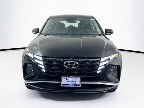 2022 Hyundai TUCSON SE