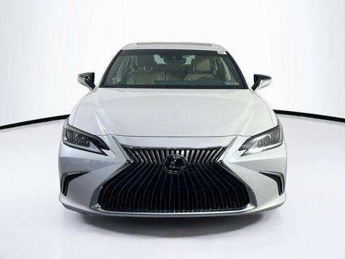2019 Lexus ES 350 Base