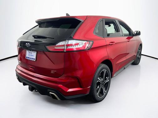 Red 2020 Ford Edge ST