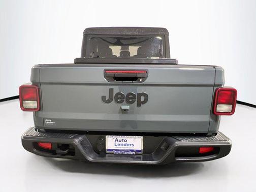 2024 Jeep Gladiator Sport S