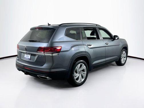 2023 Volkswagen Atlas 3.6L SE w/Technology