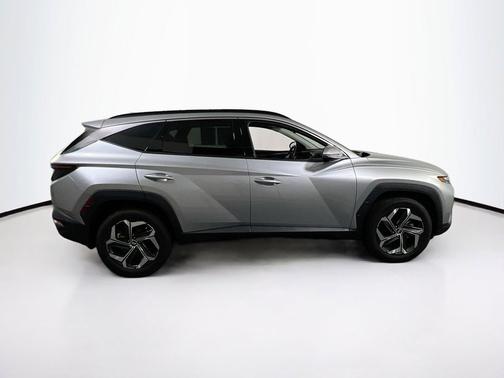 Shimmering Silver 2023 Hyundai TUCSON Limited