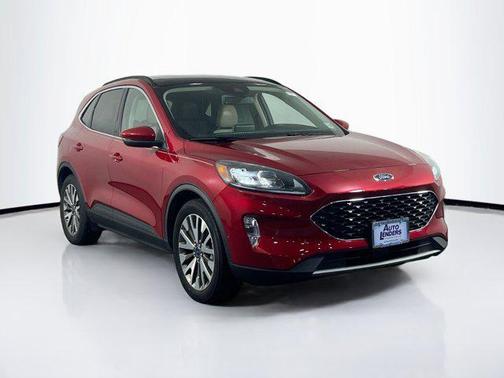 2020 Ford Escape Titanium