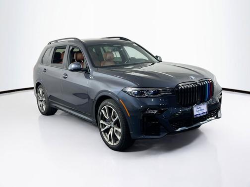 Arctic Grey Metallic 2021 BMW X7 M50i