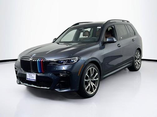 Arctic Grey Metallic 2021 BMW X7 M50i