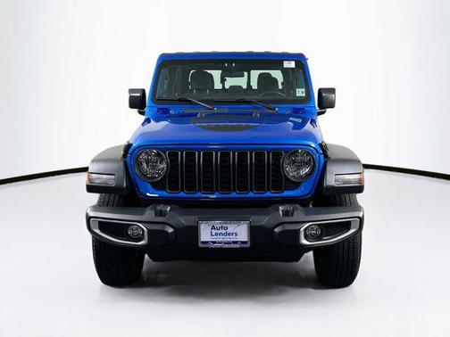 2024 Jeep Gladiator Sport