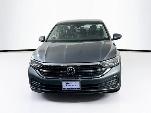 Platinum Gray Metallic 2023 Volkswagen Jetta 1.5T SE