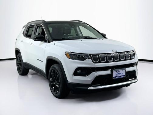 Bright White Clearcoat 2022 Jeep Compass Limited