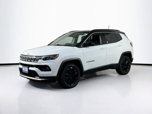 Bright White Clearcoat 2022 Jeep Compass Limited