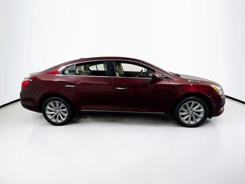 2016 Buick LaCrosse Base