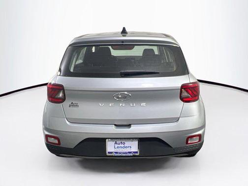 2022 Hyundai VENUE SE