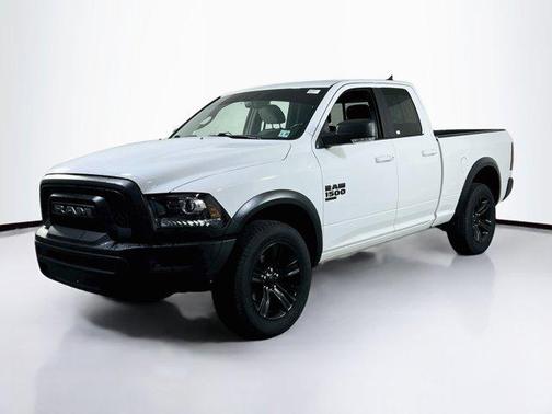 Bright White Clearcoat 2022 RAM 1500 Classic Warlock Quad Cab 4x4 6'4' Box