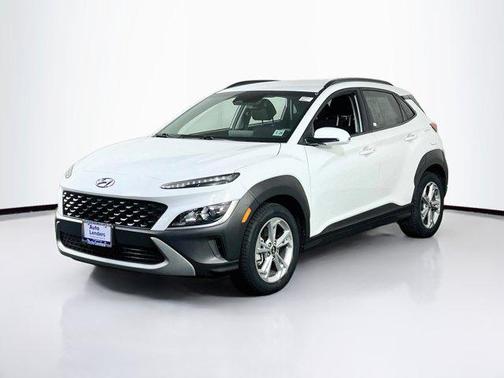 Lunar White 2023 Hyundai KONA SEL